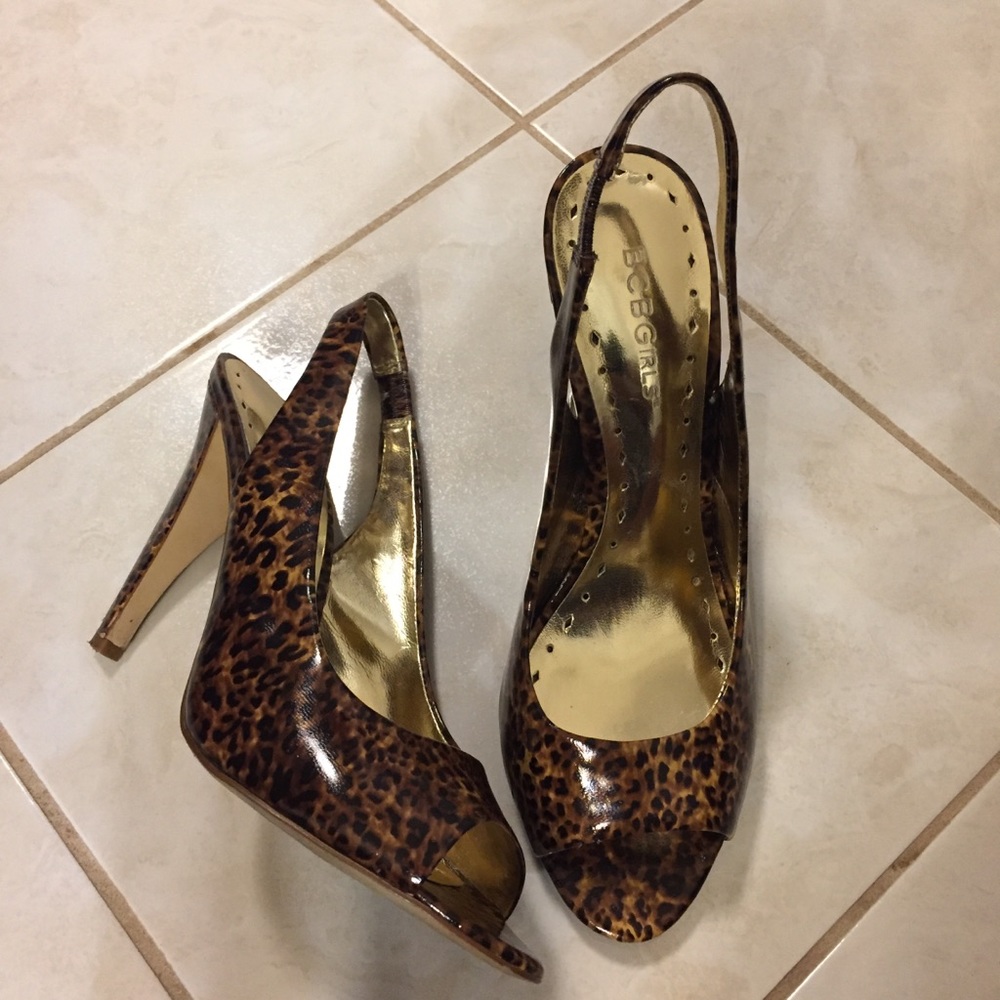 BCBGirls Allegro Sling Back Shoe